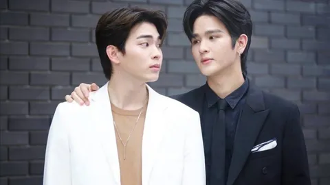 อลังการ ยุ่น-ต้น บวงสรวงซีรีส์วาย ร้ายนักนะรักของมาเฟีย 