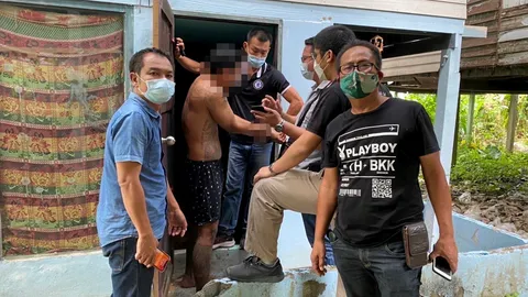 ตำรวจรวบแล้ว ไอ้หื่นขืนใจนักศึกษาสาว ขับเจอบังเอิญดันเกิดอารมณ์ ปาดหน้าลงฉุด