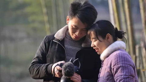 ทึ่ง อดีตสาว รง.ในเสิ่นเจิ้น สู่ ‘อินฟลูเอนเซอร์’ ผู้ติดตามกว่า 10 ล้านคน