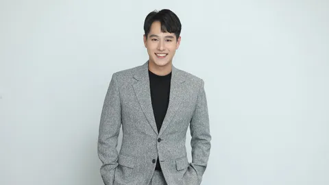 ทอย ปฐมพงศ์ อดีตเด็กฝึกงานข่าวบันเทิง ยอมเข้าวงการเพราะแม่