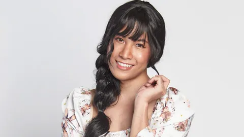 “สิงโต” แต่งหญิงสวยหวาน ฟิตติ้ง ซีรีส์ “เจนนี่ กลางวันครับ กลางคืนค่ะ” 