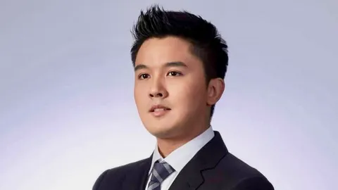 “ฟลุ๊ค พชร” เชื่อ พท.ชนะที่หลักสี่ คนอยากให้ “พี่โทนี่” มาช่วยเศรษฐกิจ 