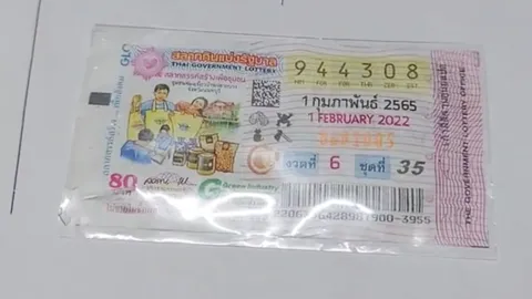 แม่ค้าหมูปิ้งสุดเฮง ถูกหวยรางวัลที่ 1 ไม่กั๊กที่มา "เลขเด็ด" ให้โชคใหญ่