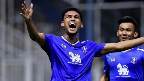 หัวดีทั้งคู่ "อิคซาน-ธีรศิลป์" ควงโหม่ง "บีจี" ทุบการท่าเรือ ฉลุย 8 ทีมเอฟเอคัพ