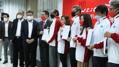 "ประเสริฐ" ต้อนรับ "ทูตรัศม์-นิธินันท์" และคณะ เข้าเป็นสมาชิกเพื่อไทย