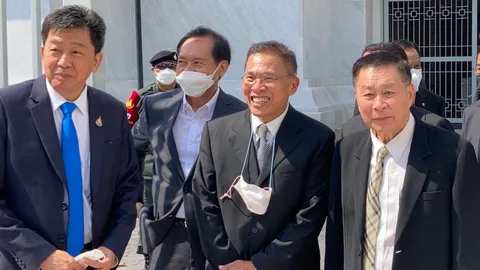 "วัฒนา" ลั่น ไม่หนี แถลงปิดคดี "บ้านเอื้ออาทร" ศาลนัดพิพากษา 4 มี.ค.นี้