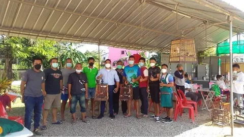 "ศาสตรา" เสนอปลดล็อกแข่งนกกรงหัวจุก วัวชน สัตว์เลี้ยงเศรษฐกิจพื้นบ้าน