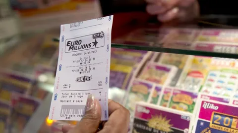 สุดเฮง คนเดียวใน UK ถูกแจ็กพอต หวยยูโรมิลเลียนส์ เงินรางวัลกว่า 4 พันล้าน