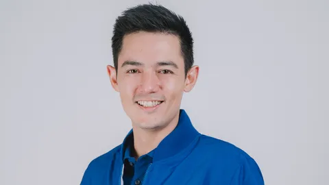 พรรคกล้าแนะใช้สภาแก้ปัญค่าแท็กซี่ภูเก็ต เผยทูตมาคุยกับจังหวัดก็ยังแก้ไม่ได้