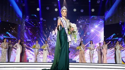 มานิตา ดวงคำ ฟาร์เมอร์ สาวลูกครึ่งคนแรก คว้ามงกุฎนางสาวไทยคนที่ 53 ประจำปี 2565