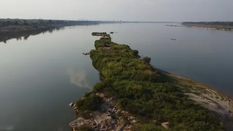 นรข.เตือนสันดอนกลางน้ำโขงไม่ใช่แหล่งท่องเที่ยว อาจผิด ก.ม.ระหว่างประเทศ