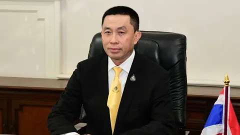 “ศักดิ์สยาม” ย้ำ 7 รมต.ภูมิใจไทย ไม่ร่วม ครม.แปลงสัมปทาน รถไฟฟ้าสายสีเขียว