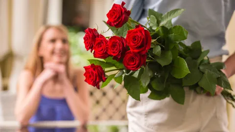 รู้จัก 10 ดอกไม้วาเลนไทน์ 2025 ความหมายสุดซึ้ง ถูกใจคนพิเศษ