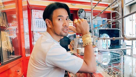 ความ “โสด” เป็นเหตุ จนคุณแม่ “เกรท วรินทร” ต้องประกาศรับสมัครลูกสะใภ้พร้อมแจกทอง