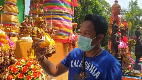 หนุ่มรับเหมา แก้บนท้าวเวสสุวรรณ เข้าฝันบอกเลขเด็ด ให้โชคเกือบแสนบาท (คลิป)