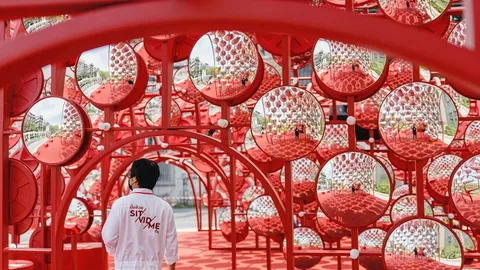 เราจะอยู่ร่วมกับโควิดได้อย่างไร