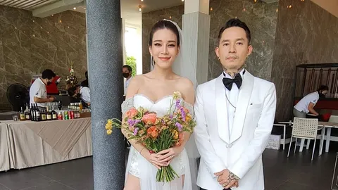 เดย์ ไทยเทเนี่ยม ควง น้ำหวาน ฉลองสมรสสุดโรแมนติกริมทะเลหัวหิน