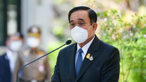 นายกฯ ห่วงยอดติดเชื้อโควิดสูง เตือนคนไปวัดวันมาฆบูชาเคร่งป้องกันตนเอง