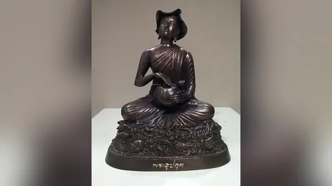 บูชาพระอุปคุต คืนนี้! พุทธคุณโดดเด่นสวดขอโชคลาภ ป้องกันอันตราย 