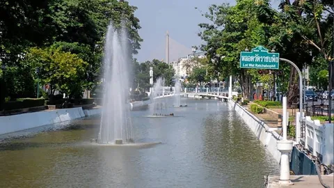 อัศวินโชว์คลองหลอดใสปิ๊ง หลัง กทม.ปรับภูมิทัศน์ใหม่-จากน้ำเน่ามาเป็นปลา