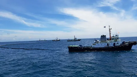 เร่งสูบน้ำมันค้างท่อ เตรียมแผนซ่อมรูรั่ว