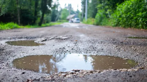 ชาวหมู่บ้านน้ำใส ร้องทุกข์ ถนนที่ไม่น่าจะเรียกว่าถนน วอน อบต.ช่วยปรับปรุง