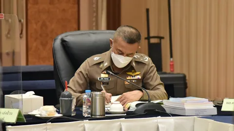 ก.ตร.ฟันตำรวจนอกแถว 23 นาย "บิ๊กตู่" กำชับลงโทษจริงจัง คนไหนประพฤติตนไม่ดี