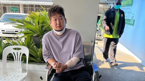 ยูทูบเบอร์ดัง แชร์คลิปเป็นอุทาหรณ์ วิ่งชนกระจกเจ็บหนัก (คลิป)