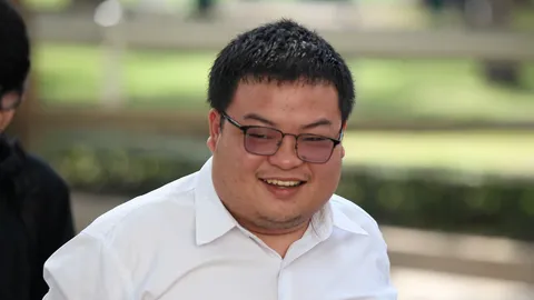 “เพนกวิน” ได้ประกันตัว พร้อม 6 เงื่อนไข ให้โอกาสออกไปเรียน 3 เดือน