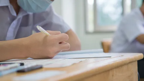 กางมาตรการสนามสอบ “เด็กติดโควิด” ย้ำ ต้องไม่เป็นอุปสรรคอนาคตทางการศึกษา