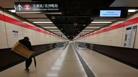 โควิดทำพิษ รถไฟ รถทัวร์ฮ่องกงลดเที่ยวรถ หลังขาดแคลนพนักงาน