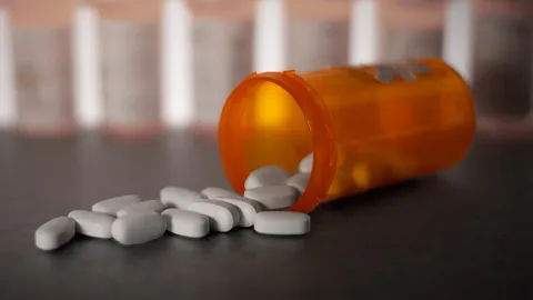 ชุมชนแก้ยาเสพติด