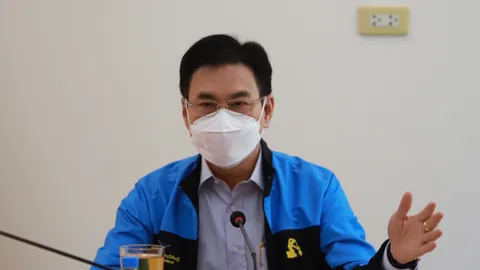 ตั้งวอร์รูมกระทรวงพาณิชย์ เกาะติดวิกฤติรัสเซีย-ยูเครน ดูราคาสินค้ารายวัน