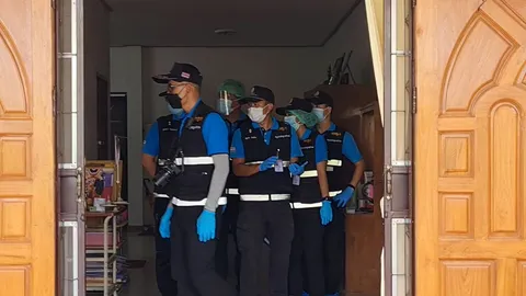 หลงรักสาวหล่อ หนุ่มลำปางลงมือฆ่า 2 ศพ สังเวยรัก 3 เส้า ก่อนกรอกยาสาหัส