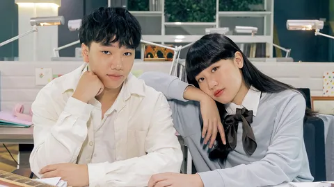 “เค้ก-เมือง ซีเรียส เบคอน” ปล่อยซิงเกิล “ไม่พิเศษ” ถ่ายทอดความสัมพันธ์ที่ยังคลุมเครือ