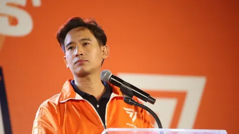 "ทิม พิธา" โพสต์ แจ้งติดเชื้อโควิด-19 โชว์ผลตรวจ ATK 2 อันแล้วเป็นบวก