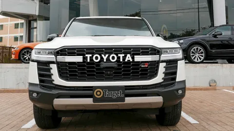 ตลาดรถหรูนำเข้าระอุเดือด ทาร์เก็ตคาร์เซ็นเตอร์ชักธงรบรุกเข้ม