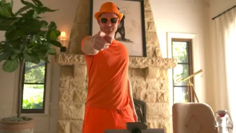 เจ้าชายแฮร์รี่ โปรโมตแข่งอินวิคตัส เกม หลังประกาศไม่มาร่วมพิธีเจ้าชายฟิลิป