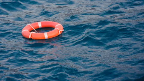 เปิดคำทำนายฝันว่าช่วยคนจมน้ำ จะได้รับโชคลาภ จริงหรือไม่?