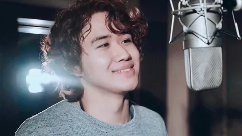 “คราม จิรัฎฐ์” จับไมค์ร้องเพลง “ราตรีแห่งความรัก”