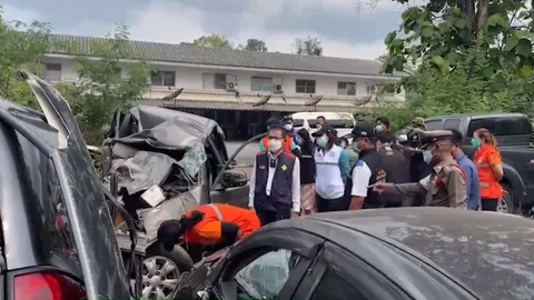 5 หน่วยงานตรวจจุดเกิดเหตุ ชน 5 คันตาย 3 เจ็บ 5 บนถนนสาย 3351 ที่แปลงยาว