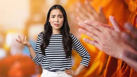 คนรุ่นใหม่ไกลธรรมะ ความเชื่อเพราะเข้าถึงยากหรือพุทธพาณิชย์เยอะไป