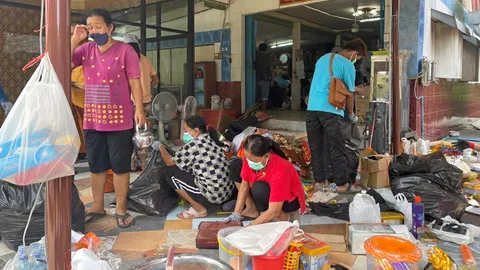 ช่วยเก็บของ 