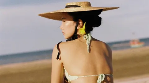 นุ่น วรนุช สาดความแซ่บ นุ่งบิกินีโชว์แผ่นหลัง เห็นผิวขาวเนียนตา