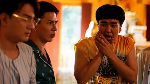 “คิวเท ซิม” เจ็บไม่ลืม! “เจมส์ ภูริพรรธน์” ตบขยี้เต็มแรง ดังสนั่นกองถ่าย “พี่นาค 3”