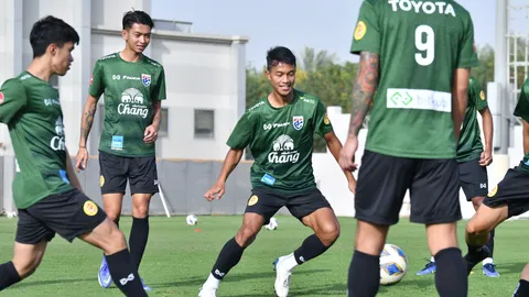 ทีมชาติไทย U23 ซ้อมก่อนเจอจีน "โฟแบร์" เผยเริ่มปรับตัวได้ หวังชนะในดูไบ คัพ