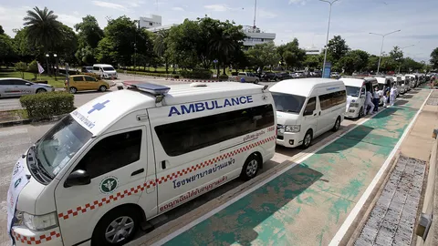 แว้นป่วนรถพยาบาล