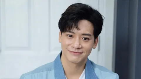 หลัง บี้ สุกฤษฎิ์ จากเป็นผู้มีความเสี่ยงสูงตอนนี้กลายเป็นผู้ติดเชื้อไปอีกราย