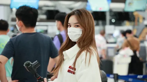 แอลลี่ อชิรญา โบกมือลาไทย บินไปเกาหลีทำอัลบั้มเพลงหลังหายไป 2 ปี