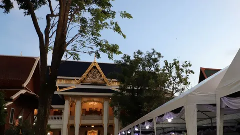 ตร.เร่งเช็กเส้นทางการเงิน อดีตไวยาวัจกร วัดบวรฯ พบโอนให้คนใกล้ชิดอื้อ 